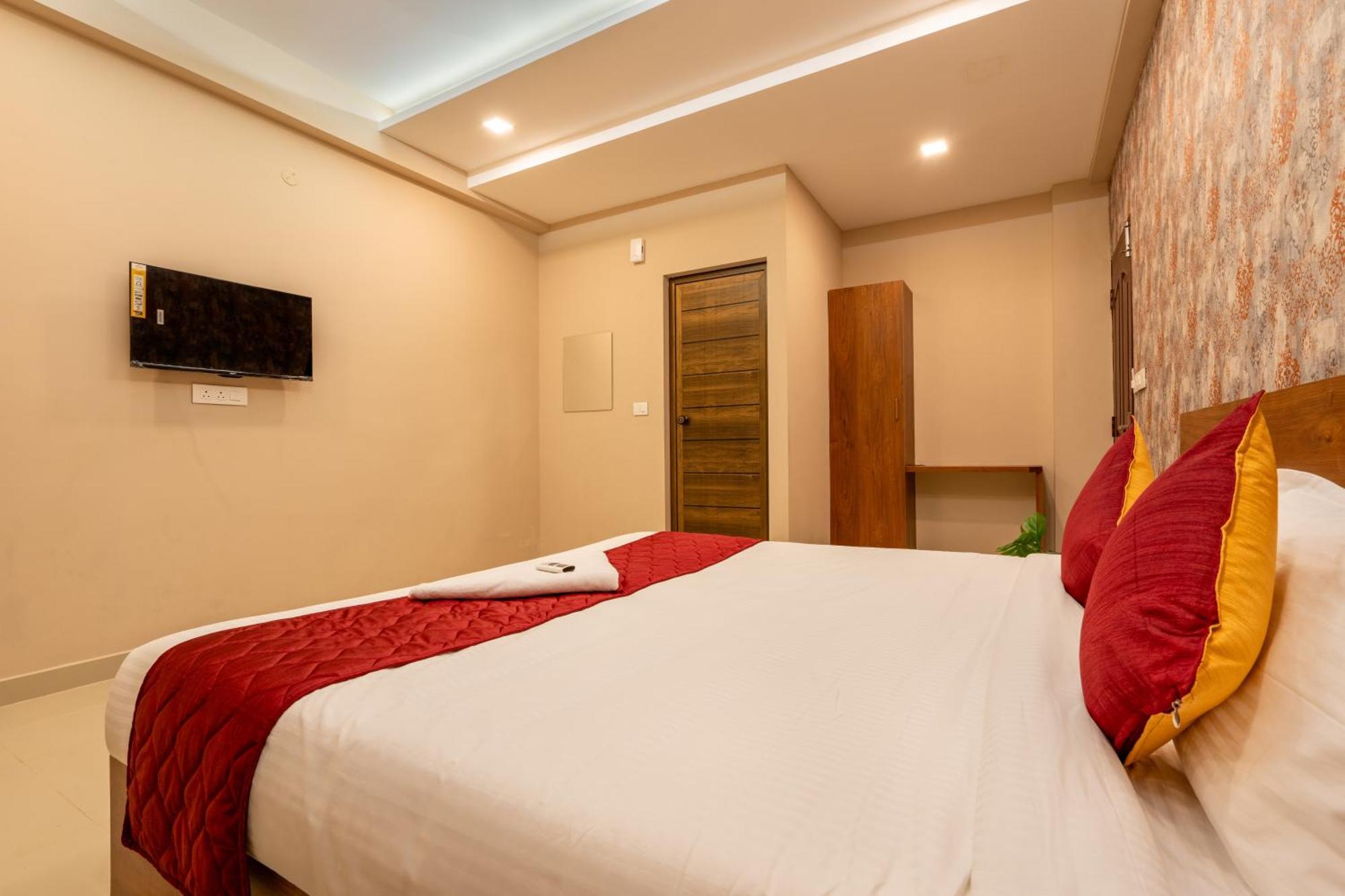 Отель Yaad Residency Коччи Экстерьер фото