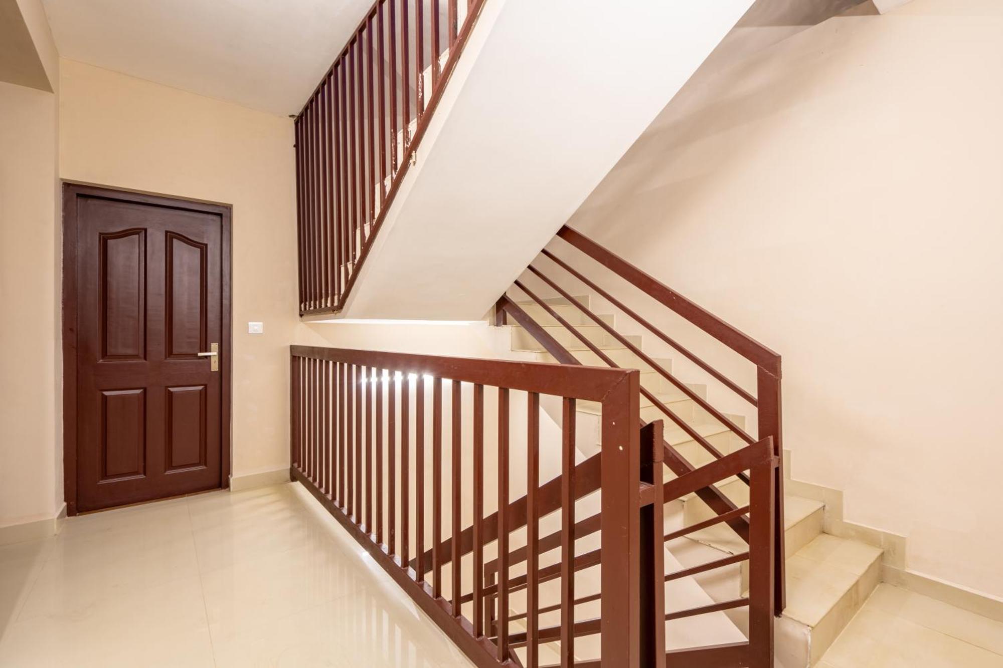 Отель Yaad Residency Коччи Экстерьер фото